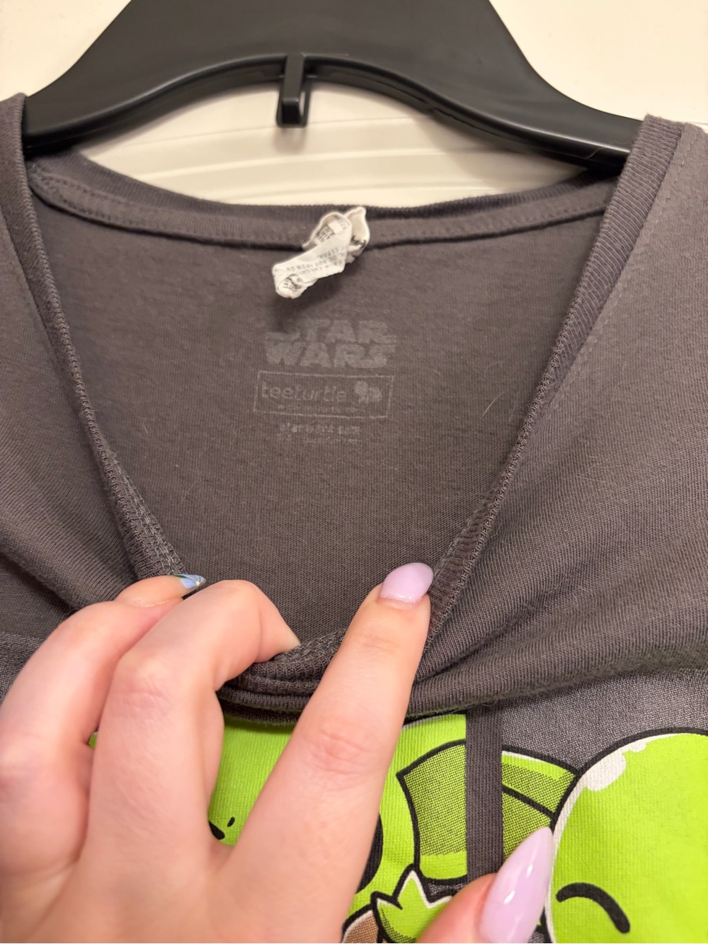 Star Wars Gray Tee with Grogu Graphic - Picture 2 of 2
